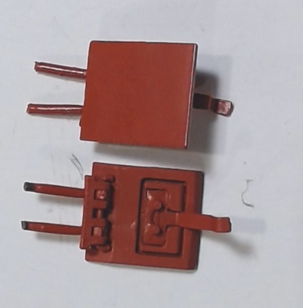CAB VENT / W/HINGE / DARK RED / 14mm W x 14.4mm L / PREMIER CHALLENGER 4-6-6-4