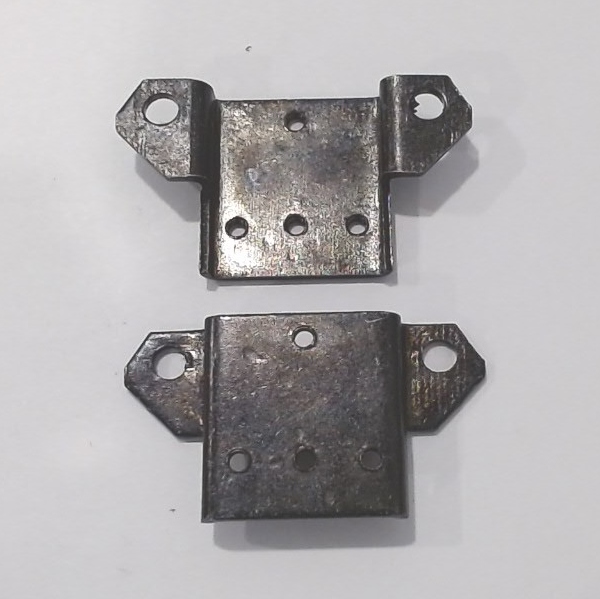 BRACKET / KADEE MOUNTING / STAMPED METAL / PS 2 & 3 / PREMIER CENTIPEDE TENDERS