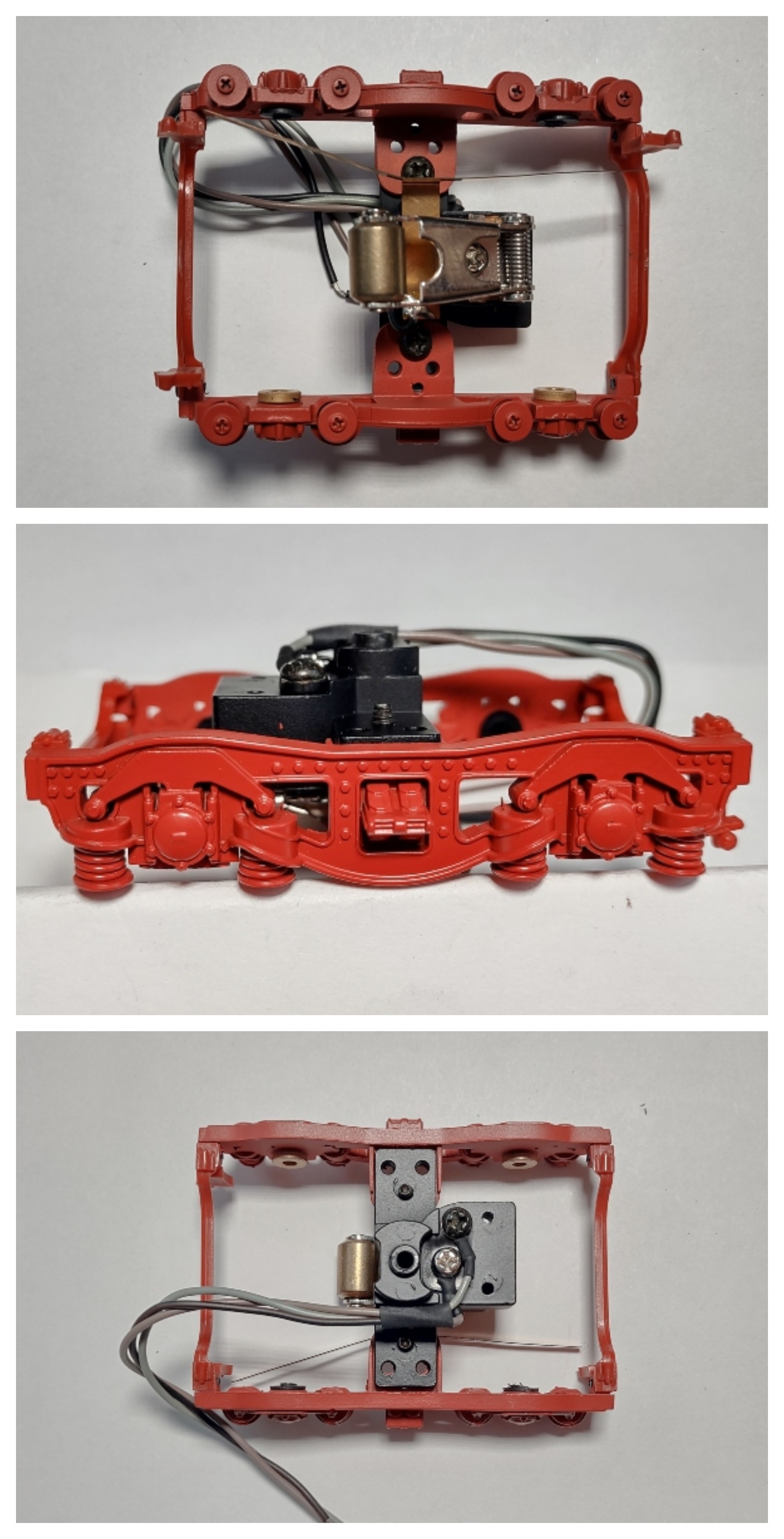 TENDER TRUCK / 4-WHEEL / FRONT / 3-RAIL / W/O WHEELS / W/PICKUP / RED / PREMIER BR44