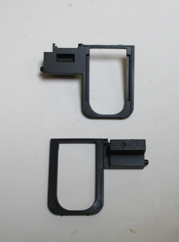 CAB WALL / RH / BRUNSWICK GREEN W/FIGURE SEAT / BRUNSWICK GREEN / PREMIER K-4s 4-6-2 / STREAMLINED