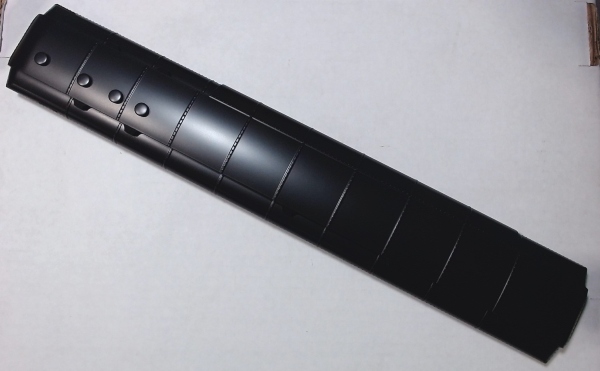 ROOF / BLACK / PLASTIC / DINER CAR / RAILKING 60ft MADISON CAR