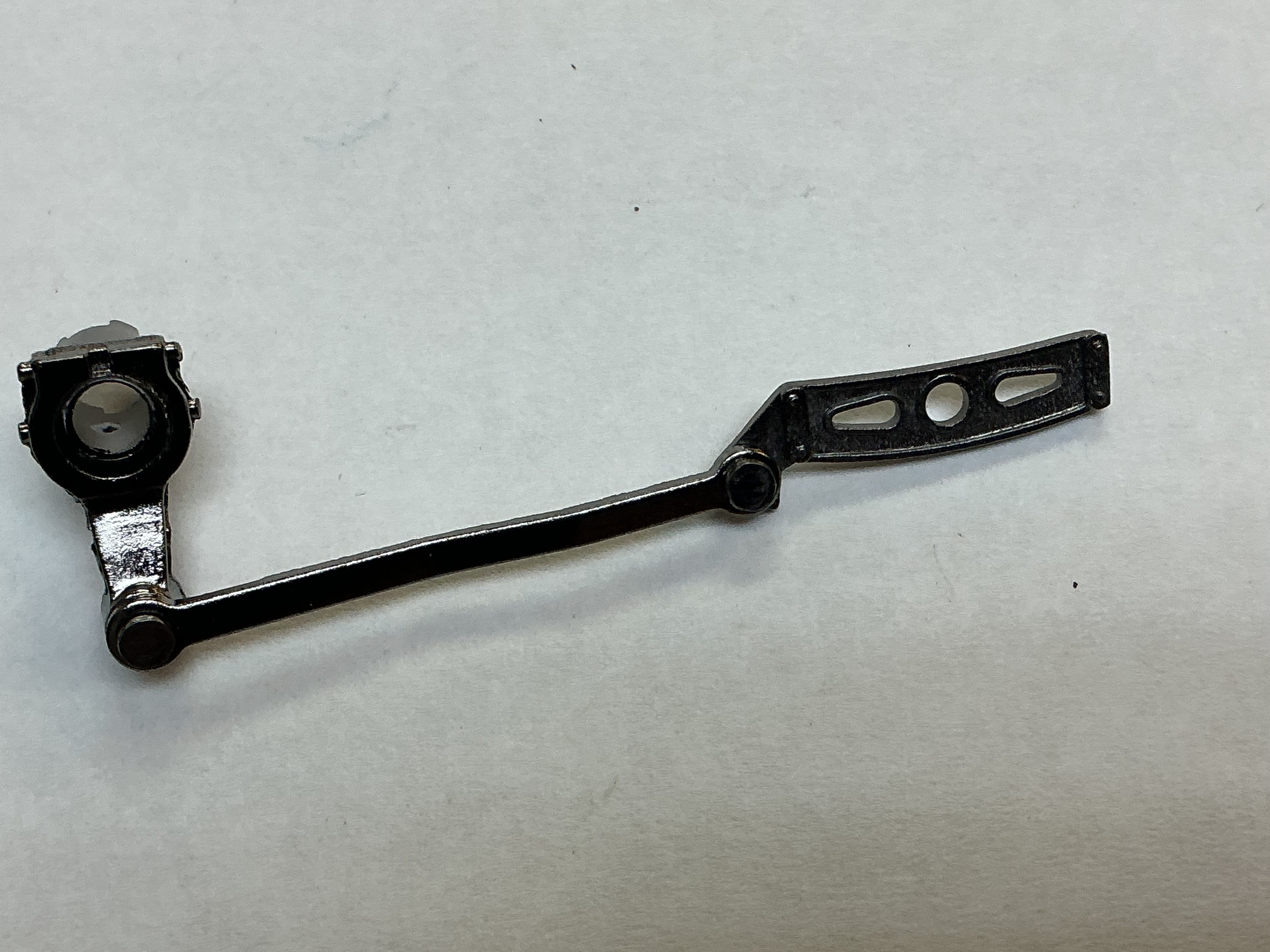 ECCENTRIC ROD ASSEMBLY / LH / BLACKENED / PS 2 & 3 / PREMIER ATSF NORTHERN 4-8-4