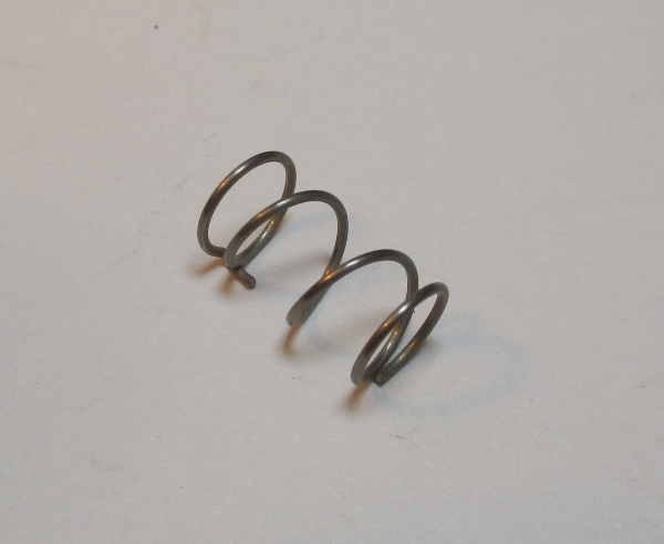 SPRING / COIL / 7mm D x 12mm L x 0.6mm THICK / DRAWBAR MOUNT / PREMIER PRR DECAPOD 2-10-0