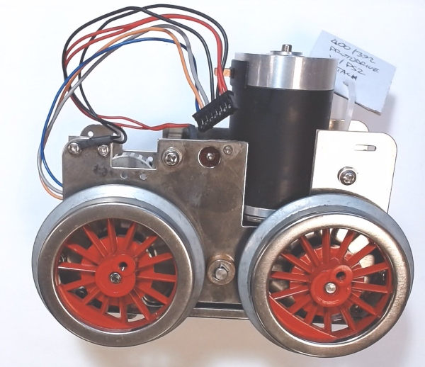 MOTOR BLOCK / COMPLETE INCLUDES TACH READER TACH BRACKET / RED SPOKED WHEELS / PS2 / NEW CONDITION W/NEW MOTOR / TINPLATE STANDARD GAUGE 392 / 400E