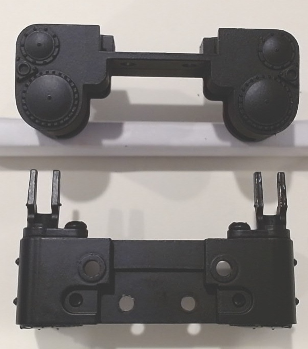 STEAM CHEST / BLACK / FRONT & REAR / W/O CROSSHEAD GUIDES / W/BRASS PLATE / PS 2 & 3 / PREMIER CLASS A 2-6-6-4 