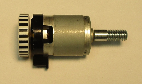 DC MOTOR / RS385PH / MD107-M36 / F/W 30mm D x 7mm THICK / WORM LENGTH 26.06mm / STRIPED / PS 2 BKT