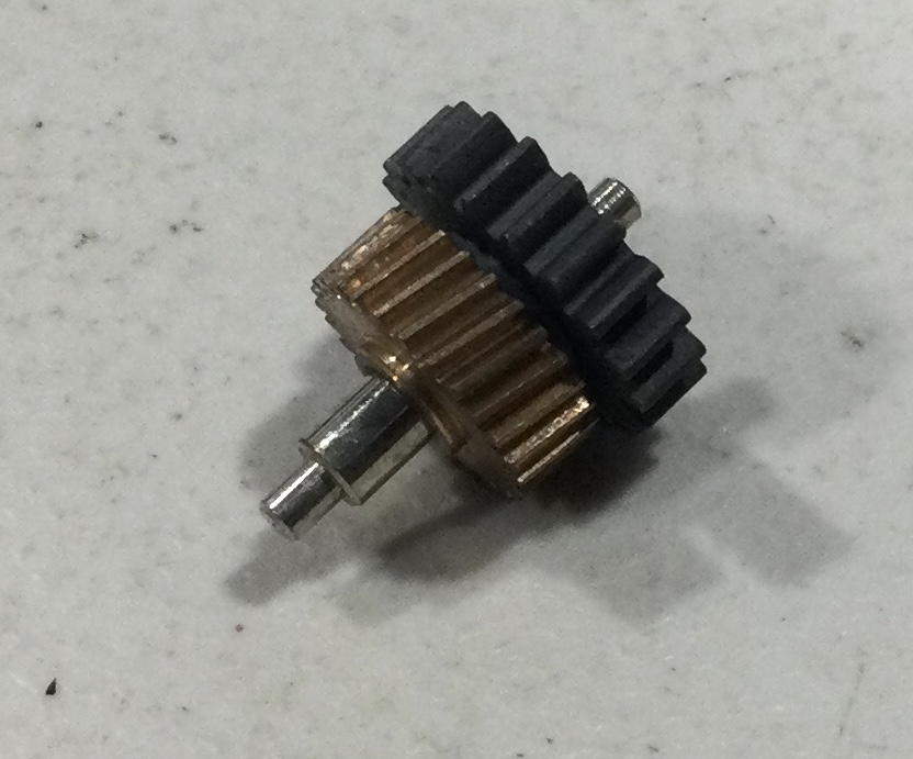 WORM WHEEL & DRIVE GEAR / FOR DA2530005 6-WHEEL TRUCK / RAILKING ONE GAUGE DASH-8