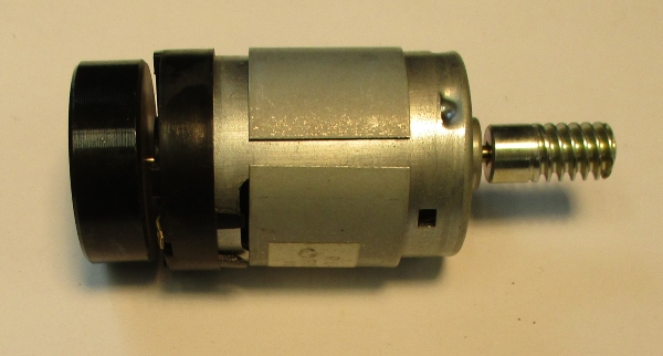 DC MOTOR / RS385PH / MD001-M8 / F/W 30mm D x 9mm THICK / WORM LENGTH 21.07mm / BLACK / PS 2