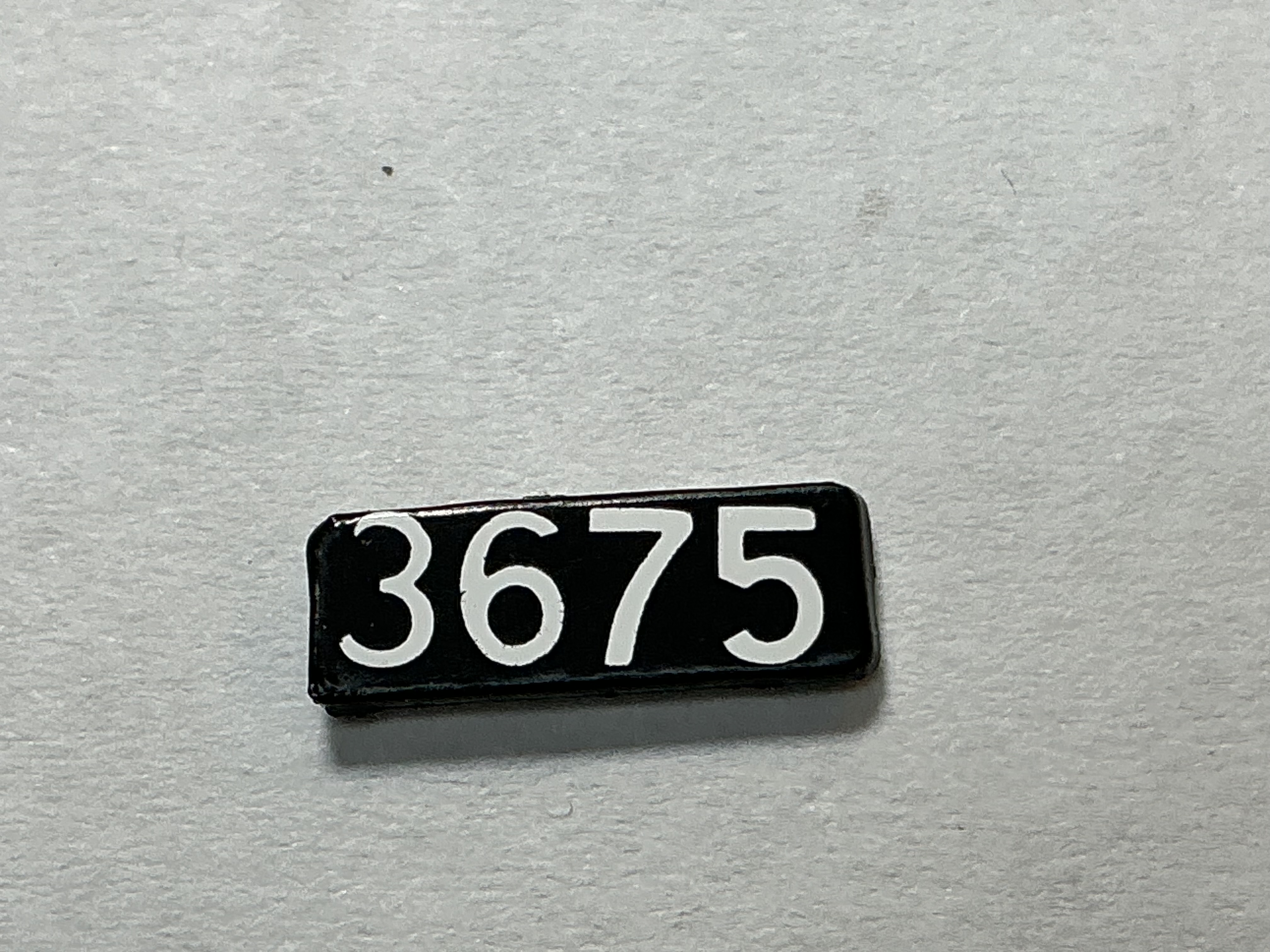 NUMBER BOARD / RH OR LH / FRONT OR REAR / #3675 / PREMIER GP-40
