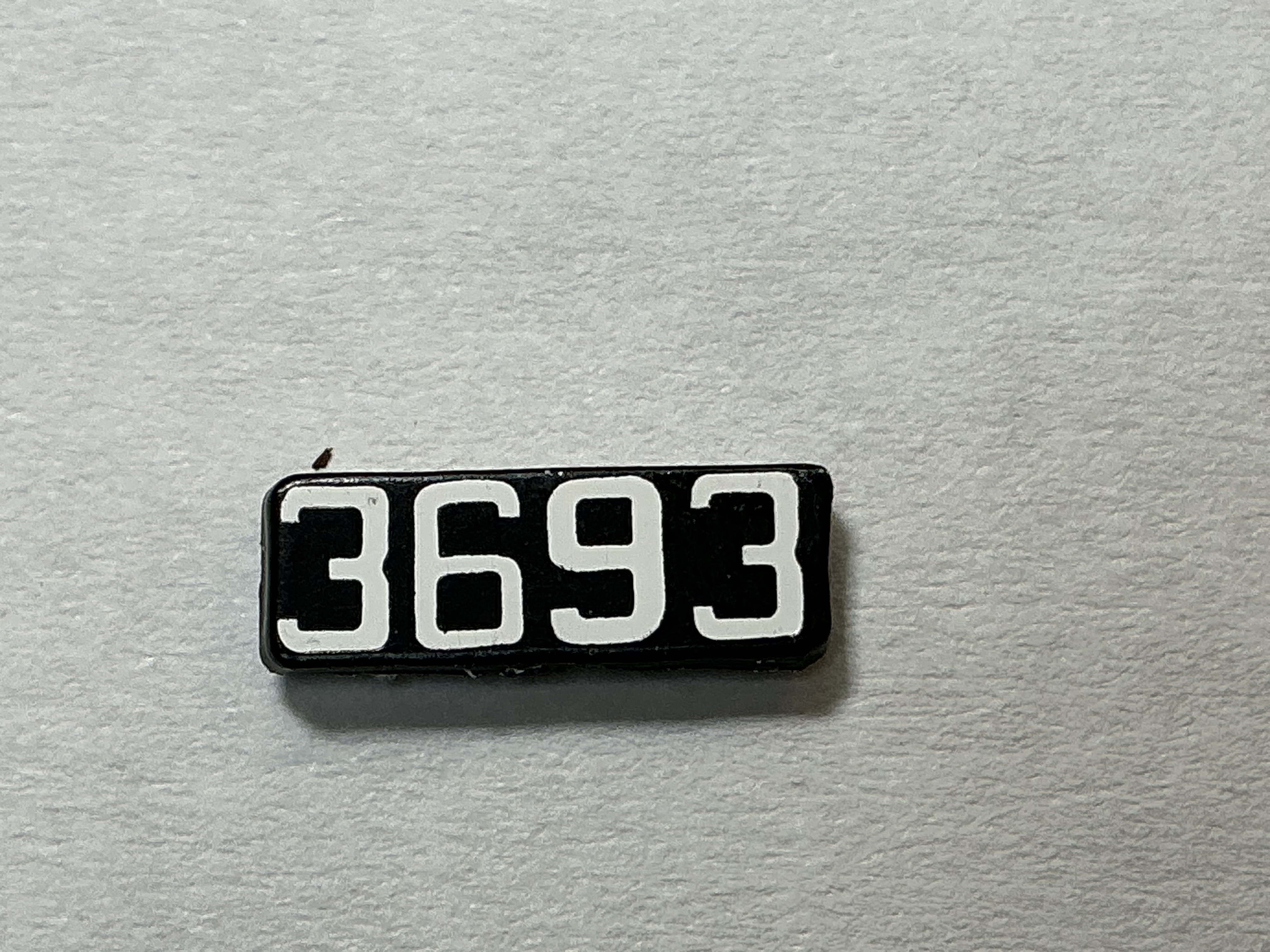 NUMBER BOARD / RH OR LH / FRONT OR REAR / #3693 / PREMIER GP-40
