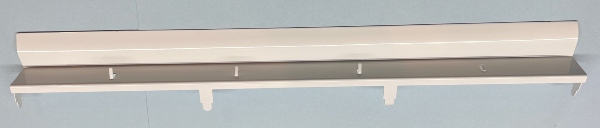 BENCH SEAT / WHITE / TINPLATE STANDARD GAUGE NO 8 & NO 9 PAY-AS-YOU-ENTER TROLLEY