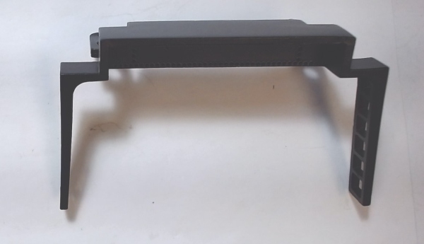 LADDER / TENDER FRONT / BLACK / RAILKING TRIPLEX 2-8-8-8-2