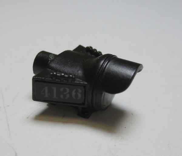 HEADLIGHT HOUSING / W/LENS & NUMBER BOARDS / CAB FRONT / #4136 / PS2 & PS3 / PREMIER CAB FORWARD