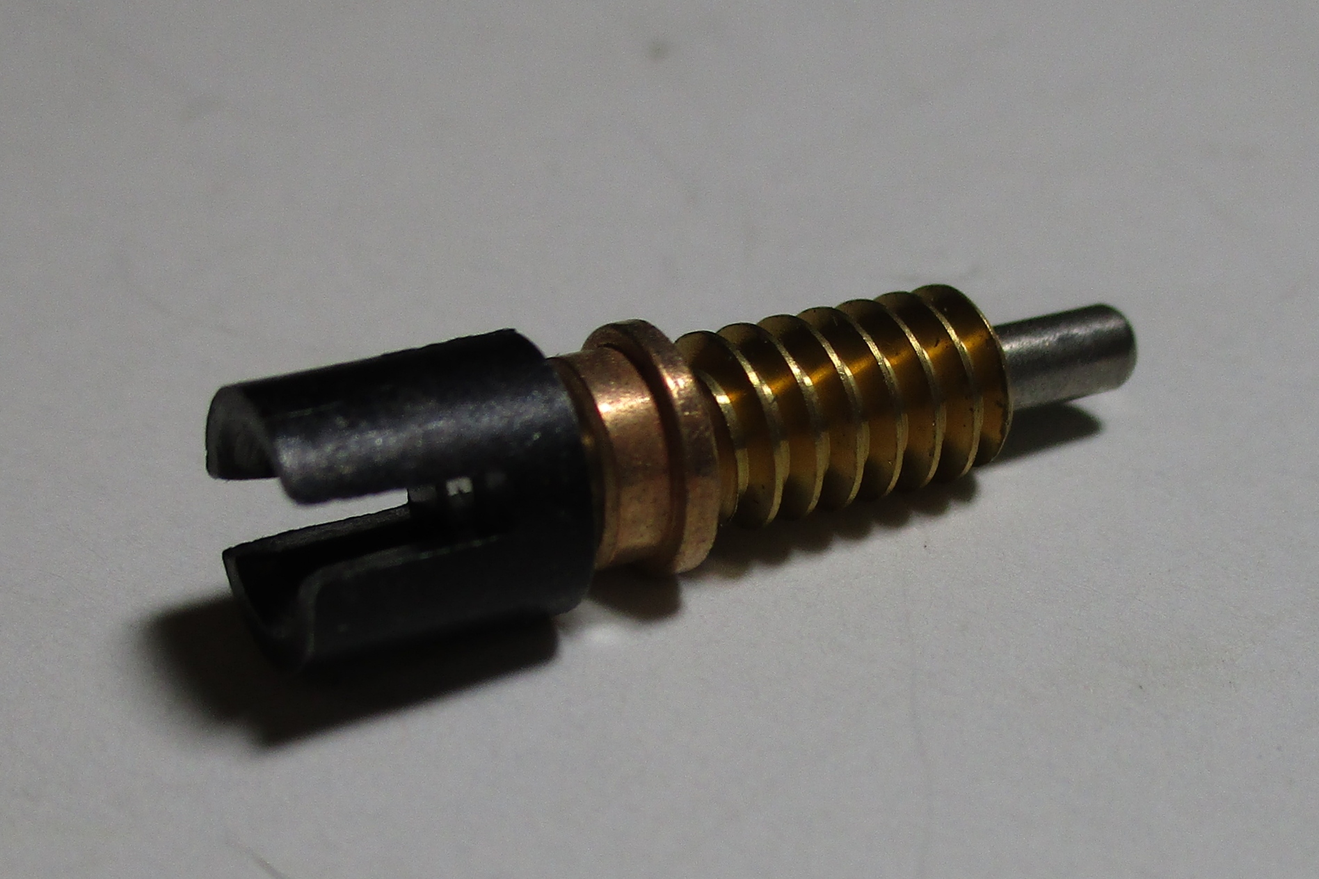 WORM GEAR / W/DOG BONE COUPLING / REAR ENGINE / HO SCALE CAB FORWARD 4-8-8-2