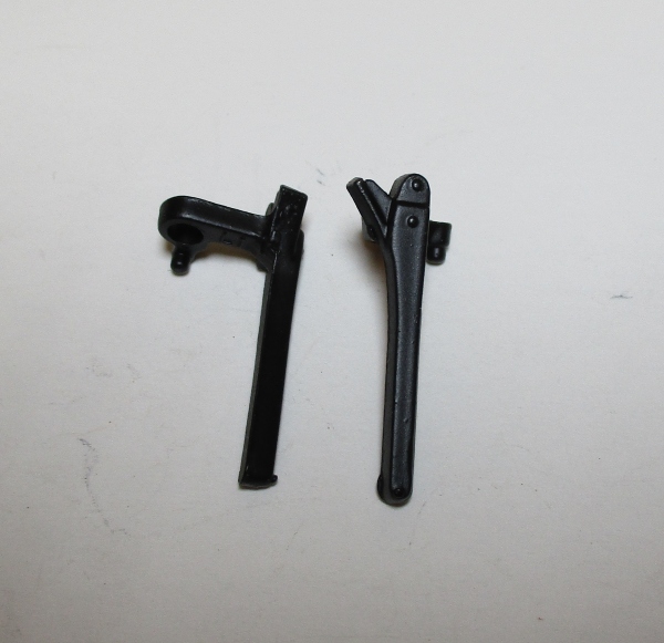 BRAKE SHOE / RH / FRONT DRIVER / DIE-CAST / PREMIER K-4s 4-6-2