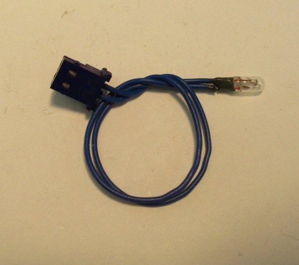 LAMP / 18V / 3mm DIAM x 7.4mm L / ASSORTED LENGTH WIRE / SINGLE LAMP / USE CA-0000073