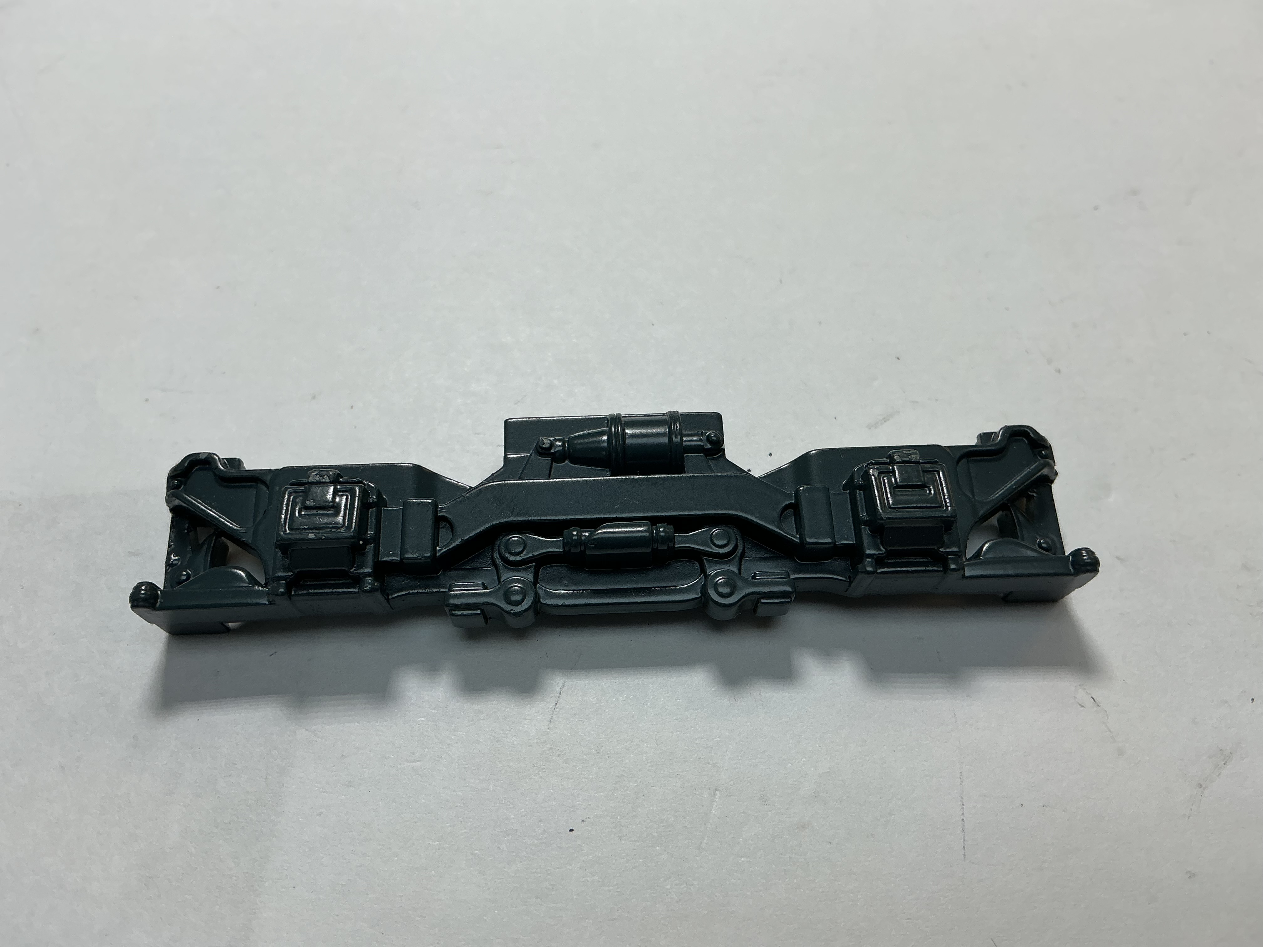 SIDE FRAME / 2-AXLE / GRAY / RF & LR / W/MOLDED DETAILS / PREMIER ALCO S-2