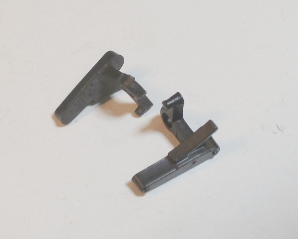 BRAKE SHOE / RH REAR / DIE-CAST / BLACK / PREMIER GREENBRIER 4-8-4