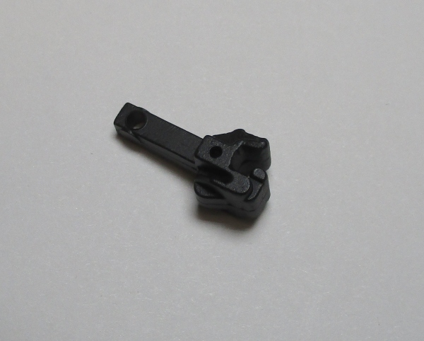 COUPLER / O SCALE / NON-OPERATING / BLACK / FRONT TRUCK ONLY / PREMIER CLIMAX