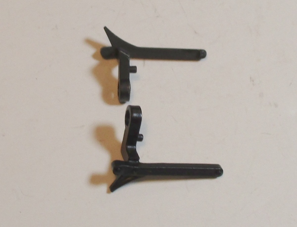 BRAKE SHOE / LH REAR / DIE-CAST / BLACK / 2-RAIL / PREMIER GREENBRIER 4-8-4