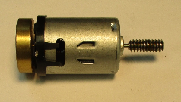 DC MOTOR / RS385PH / MS001-M32 / F/W 27mm D x 7mm THICK / WORM LENGTH 22.6mm / BRASS / PS 1 & PS 2