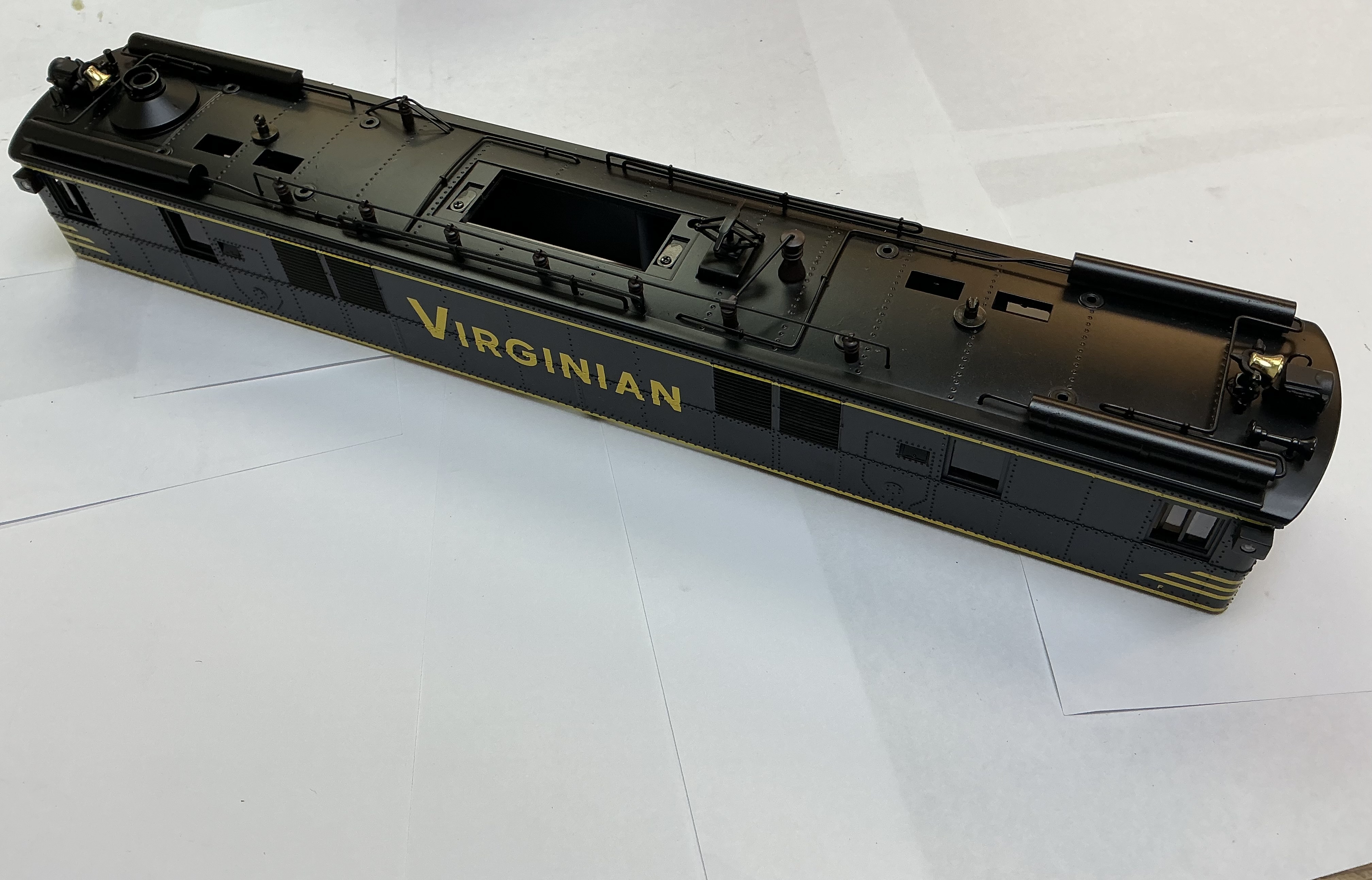 SHELL / COMPLETE / VIRGINIAN #210 / PREMIER P-5a BOX CAB