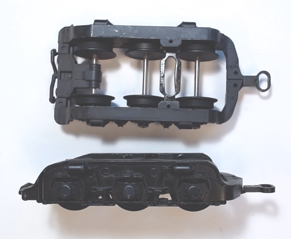 6-WHEEL TRAILING TRUCK / BLACK / PREMIER PRR S-1 6-4-4-6