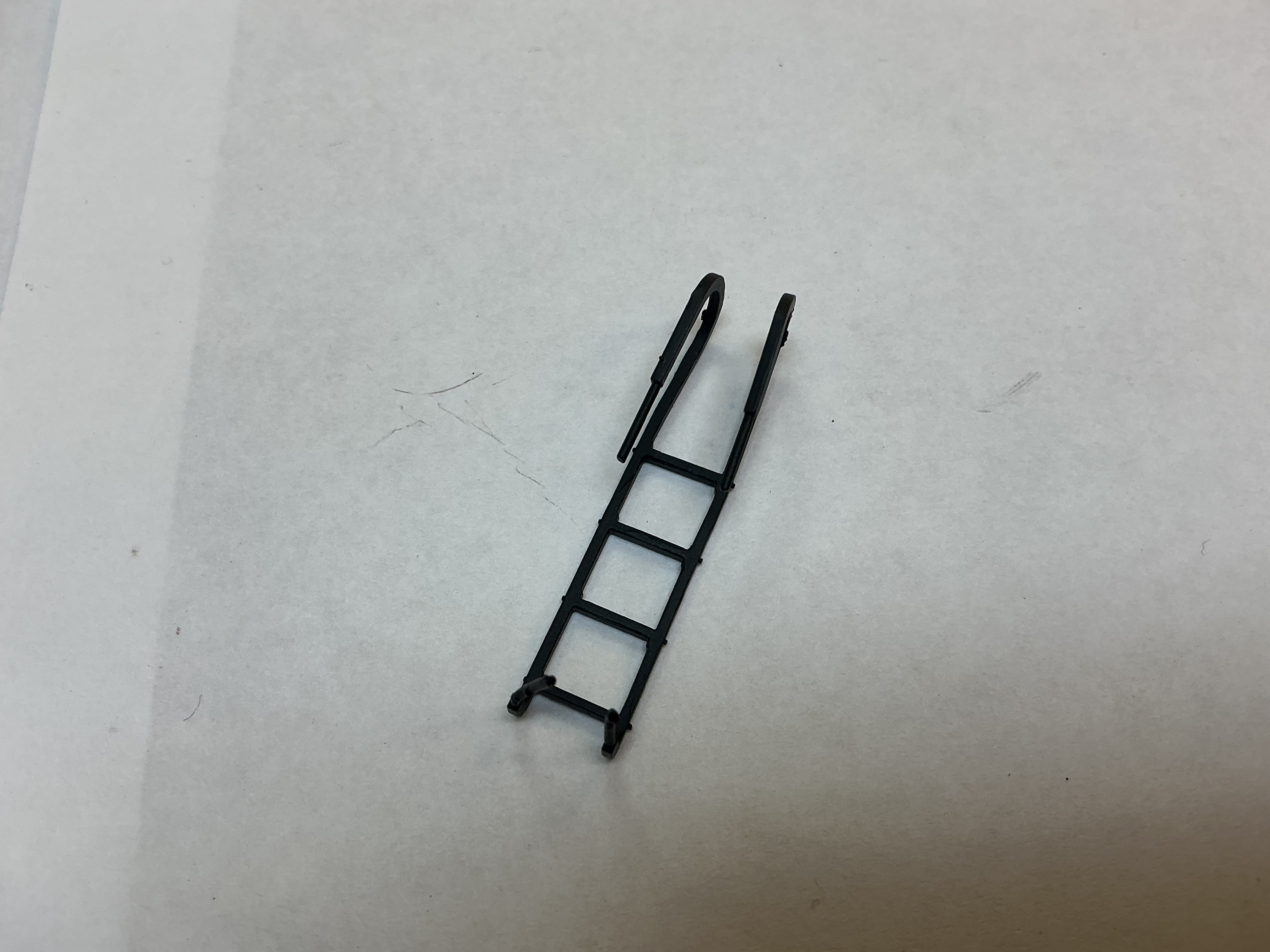 LADDER / 4-RUNG / BLACK / TENDER / PREMIER CAMELBACK 4-6-0