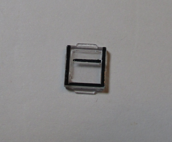 WINDOW  / CAB / RH OR LH / BLACK FRAME / 2-PANE / LARGE / HO SCALE YELLOWSTONE 4-8-8-2