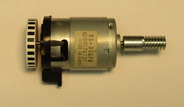 DC MOTOR / RS385PH / MD105-M38 / F/W 27mm D x 5mm THICK / WORM LENGTH 27.16 TO 27.61mm / STRIPED / PS 2 TACH BKT