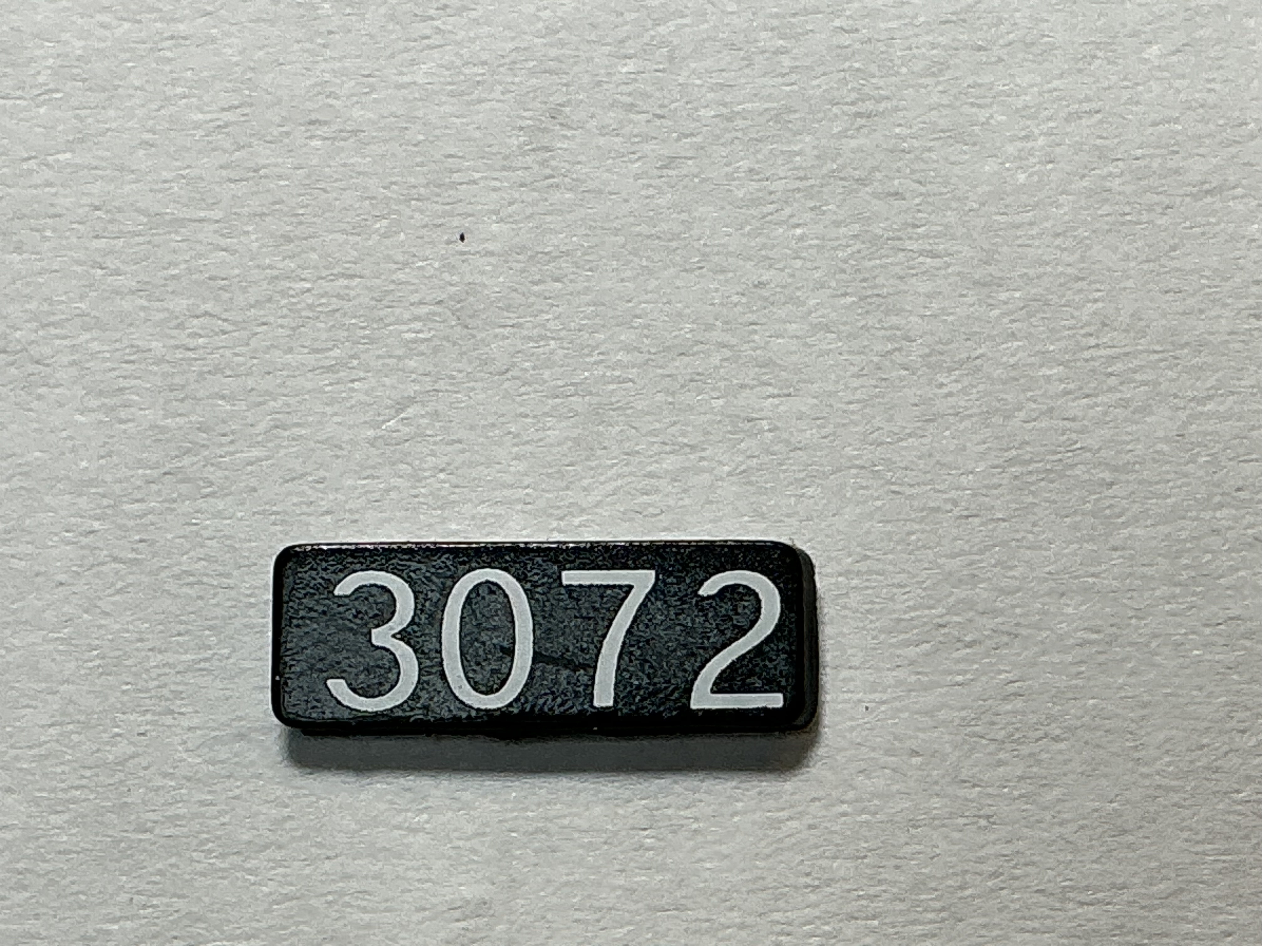 NUMBER BOARD / RH OR LH / FRONT OR REAR / #3072 / PREMIER GP-40