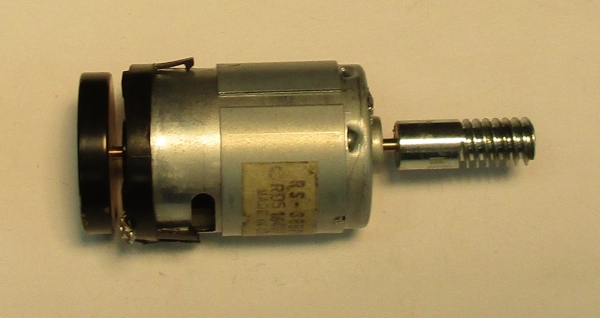 DC MOTOR / RS385PH / MD105-M38 / F/W 27mm D x 5mm THICK / WORM LENGTH 26.85mm TO 27.31mm / BLACK / PS 2 & PS 3