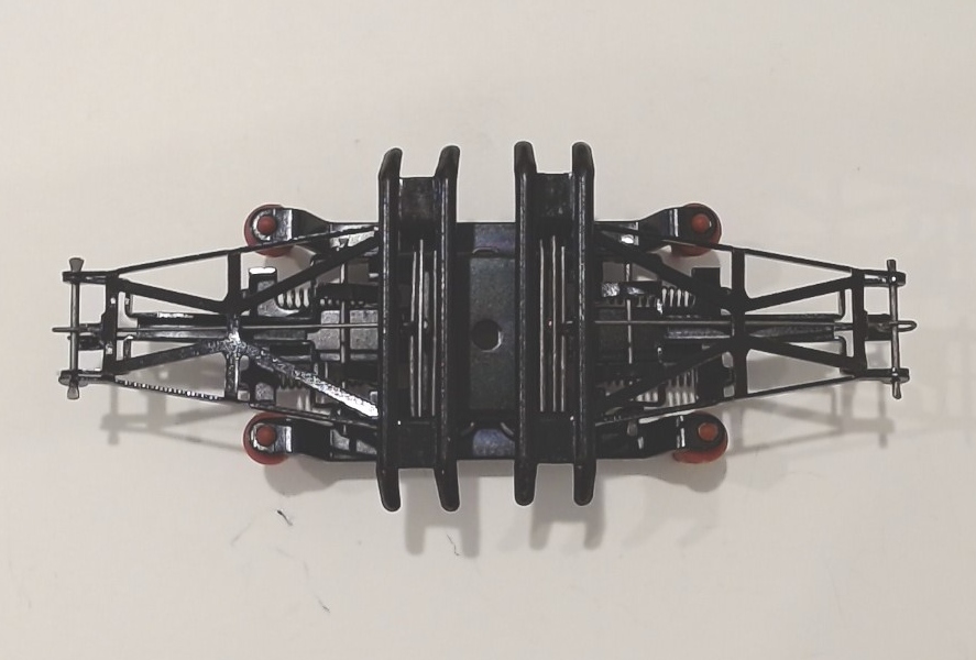 PANTOGRAPH / BLACK / BLACK CONTACT / W/INSULATORS / PREMIER E-44