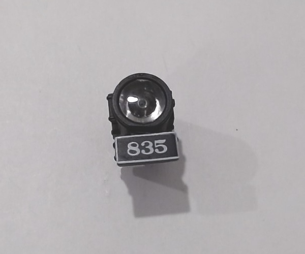 HEADLIGHT HOUSING / BLACK / CNJ #835 / W/NUMBER BOARDS & HEADLIGHT LENS / PREMIER P-47 PACIFIC 4-6-2