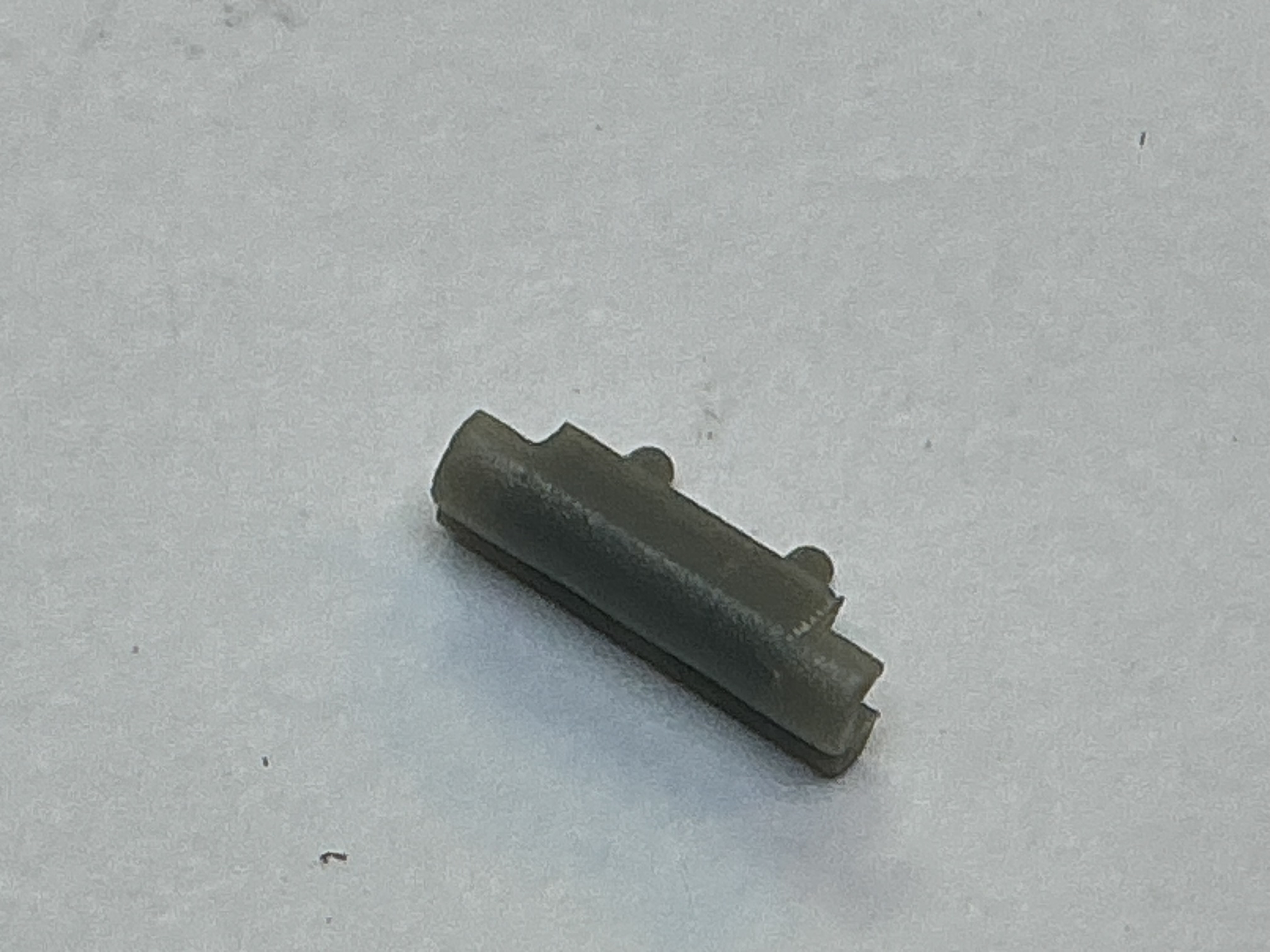 HINGE / MU PLATFORM / UNDECORATED / FOR DG3150003 / FRONT OR REAR / PREMIER E-33