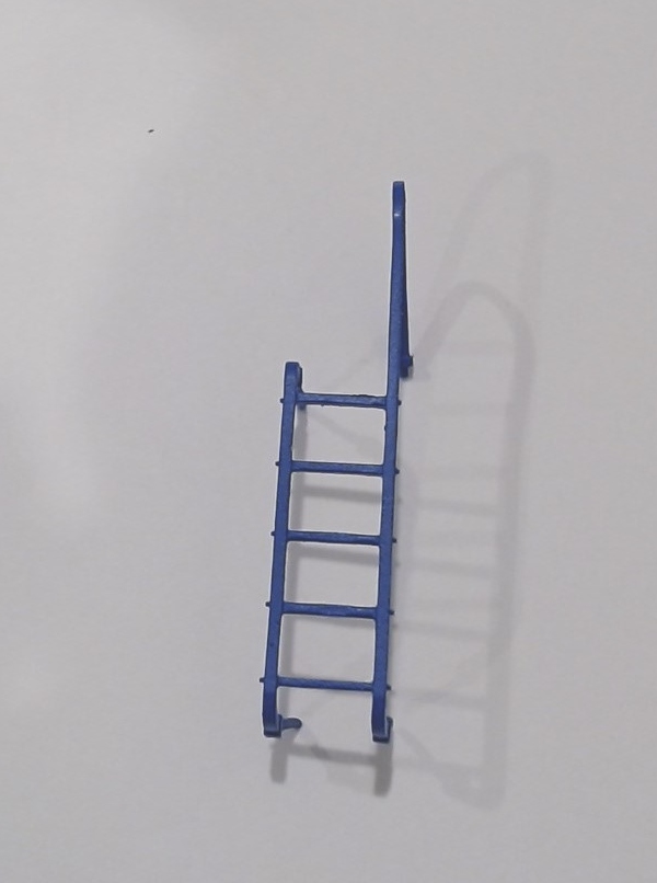 LADDER / LIGHT BLUE / TENDER / W/ONE CURVED RAILING / PREMIER PACIFIC 4-6-2