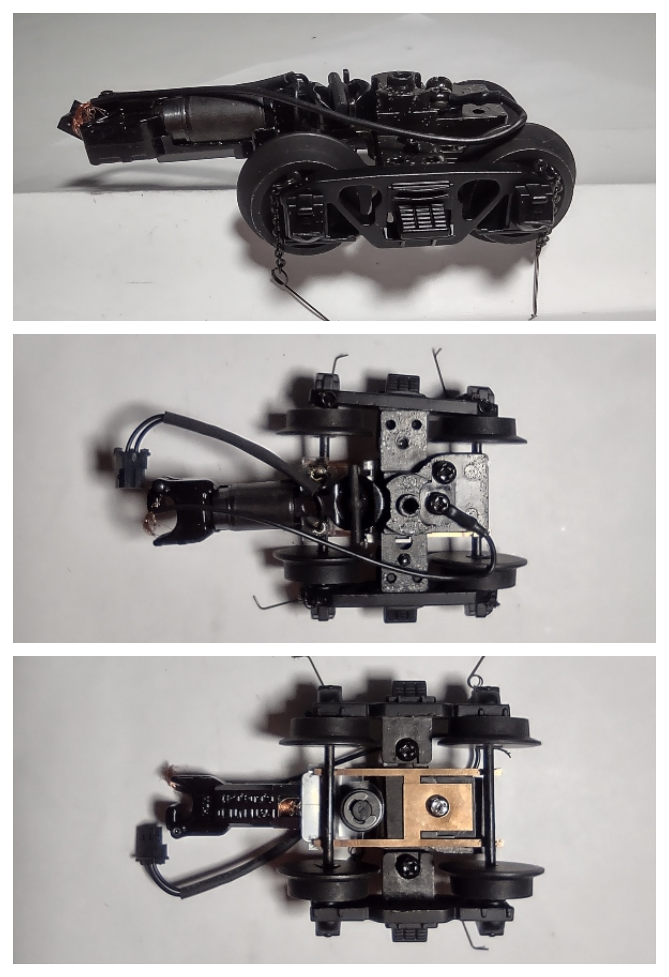 TENDER TRUCK / 4-WHEEL / REAR / W/CHAINS & PROTOCOUPLER / BLACK / PREMIER H-10 2-8-0