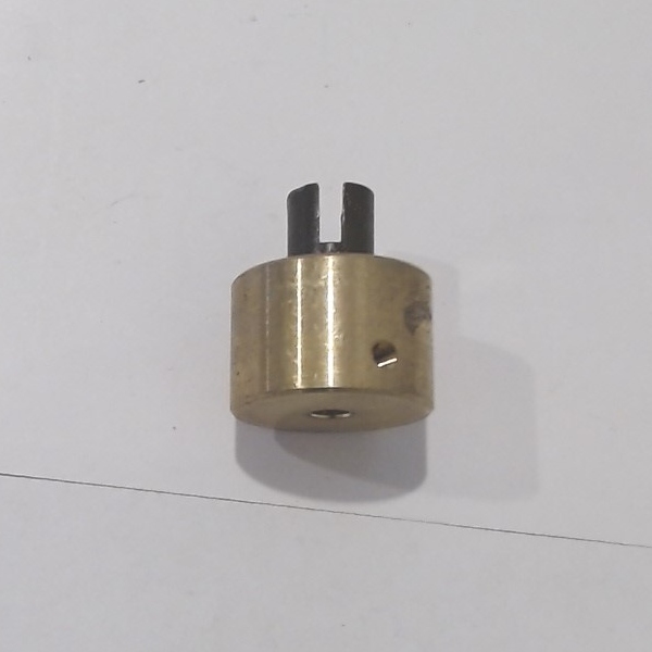 FLYWHEEL / W/DOG BONE COUPLING / 20.8mm D x 14mm H / BRASS / PREMIER HEAVY PACIFIC 4-6-2