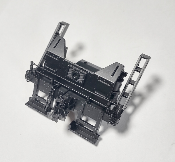 PILOT / COMPLETE / W/FOOTBOARDS / W/2 AIR PUMPS / BLACK / PREMIER MOHAWK 4-8-2