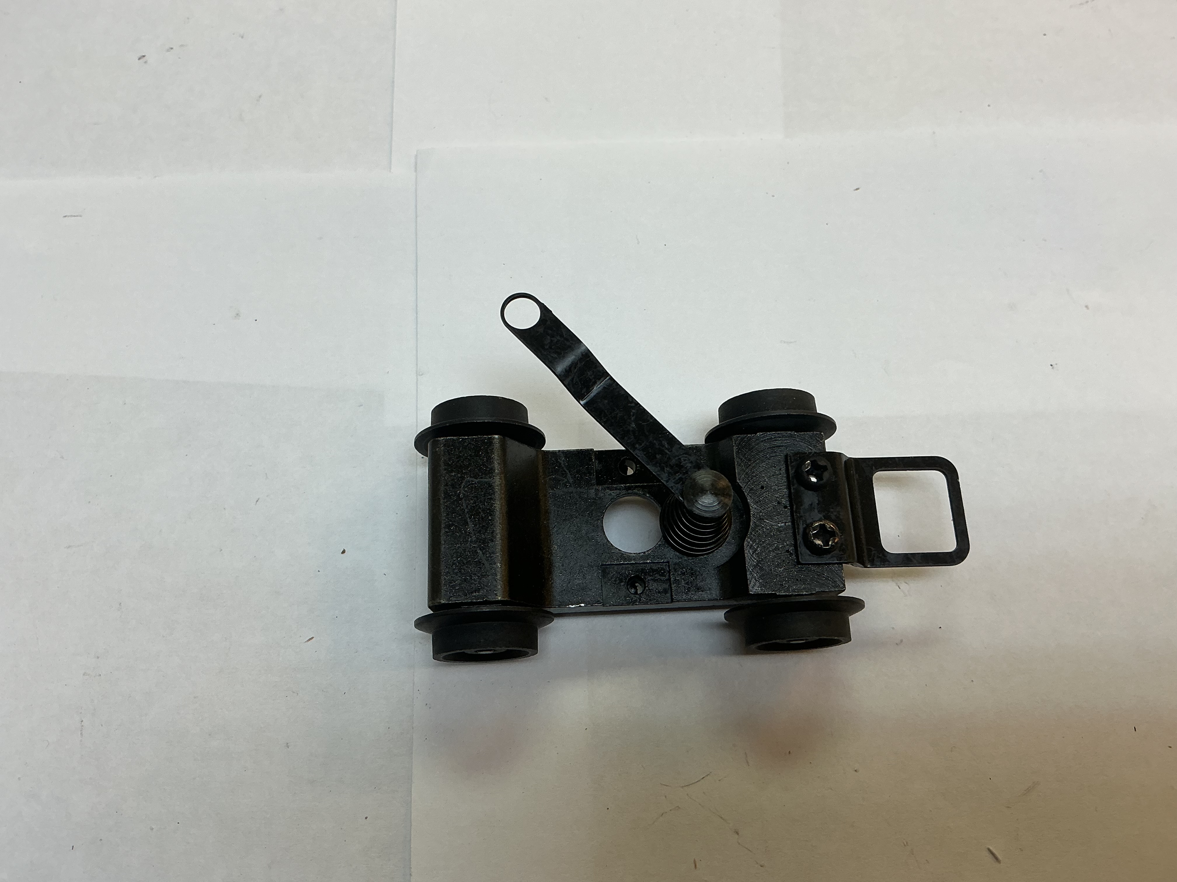 4-WHEEL PILOT TRUCK / COMPLETE / 3-RAIL / BLACK / PREMIER CAMELBACK 4-6-0