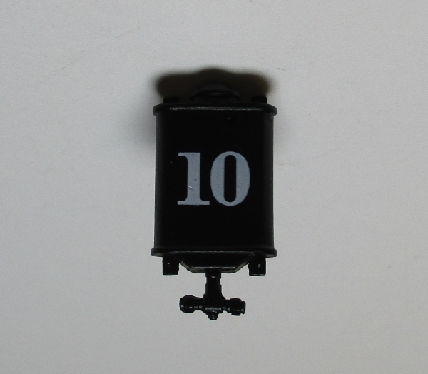 OIL TANK / REAR OF TENDER / BLACK / HILLCREST LUMBER #10 / PREMIER CLIMAX