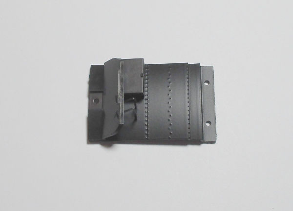 TENDER DECK / W/SLOPE SHEET & TOOL BOX / STYLE B / DIE-CAST / HO SCALE N&W J CLASS 4-8-4