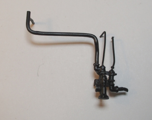 INJECTOR / W/PIPING / RH / BLACK / PREMIER 0-6-0 SWITCHER