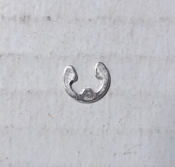 E-CLIP / METAL / 7.7mm O.D. x 0.4mm THICK / PLATINUM / PREMIER J-1e HUDSON 4-6-4