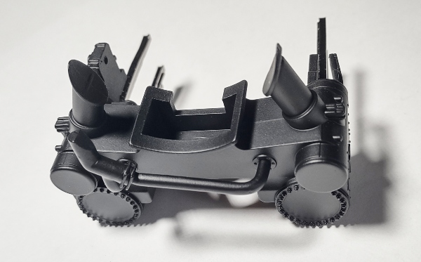 STEAM CHEST / W/BLACKENED ALLIGATOR CROSSHEAD GUIDES / W/VALVE GUIDES / BLACK / PREMIER MOHAWK 4-8-2