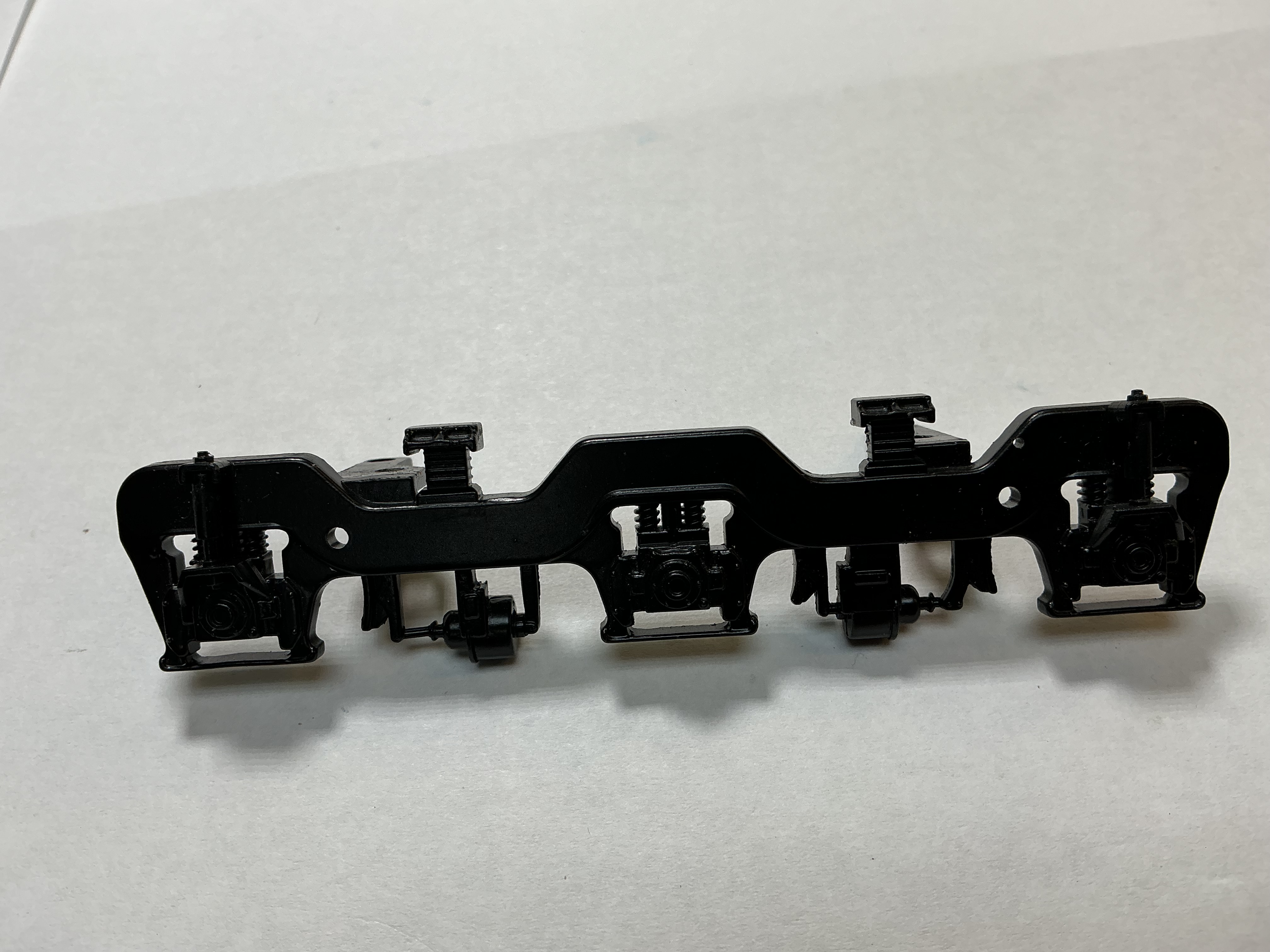 SIDE FRAME / 3-AXLE / LF & RR / BLACK / TOP MOUNT / PREMIER U30C