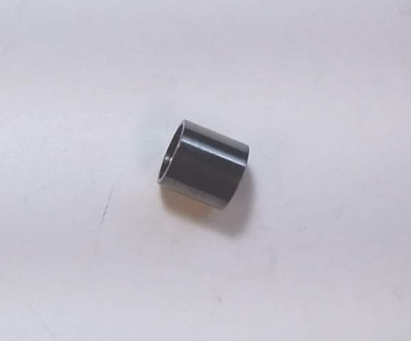 ECCENTRIC SLEEVE / 6.47mm O.D. x 5.4mm I.D. x 6.3mm L / DARKENED NICKEL / PREMIER M-1b MOUNTAIN 4-8-2 & L-1 MIKADO 2-8-2