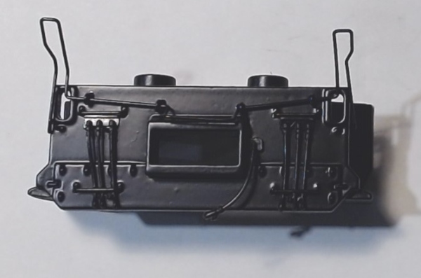 PILOT / REAR / BLACK / W/CUT LEVER & HOSES / 2-RAIL / PREMIER DASH-9