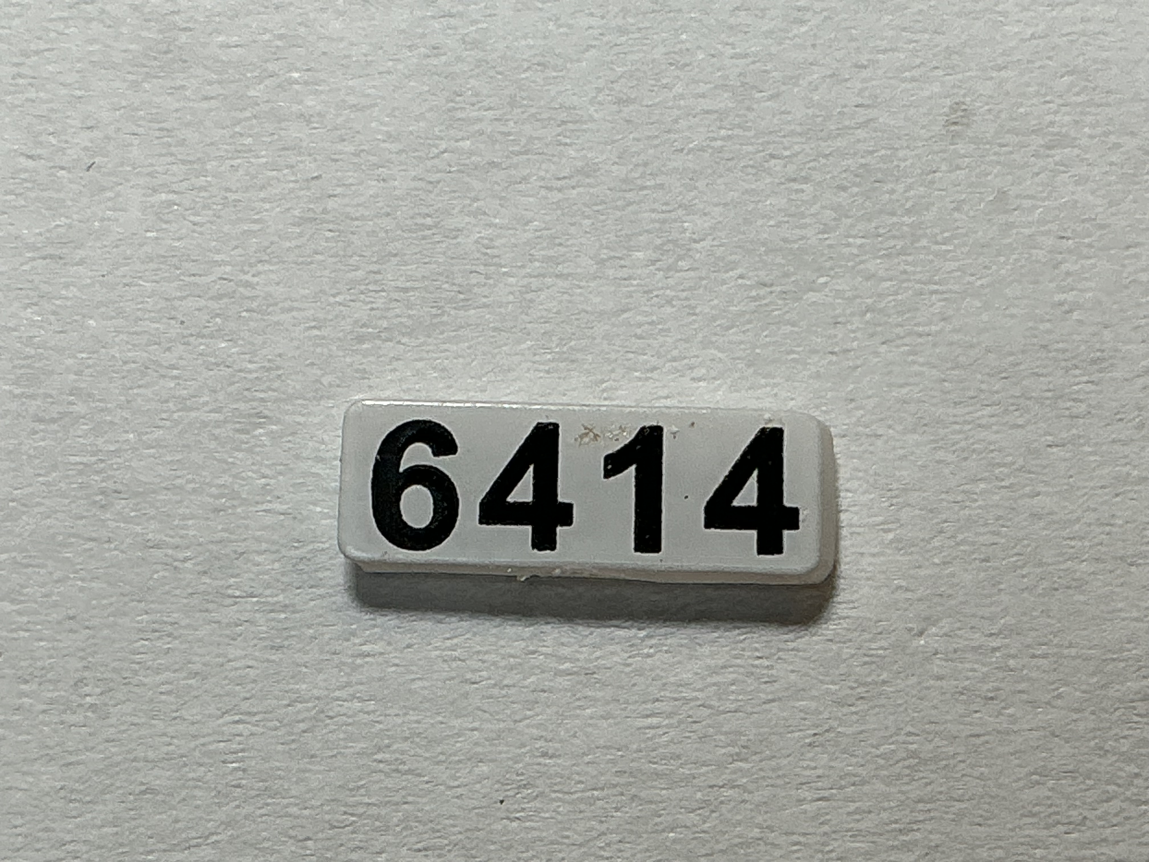 NUMBER BOARD / RH OR LH / FRONT OR REAR / #6414 / PREMIER GP-40