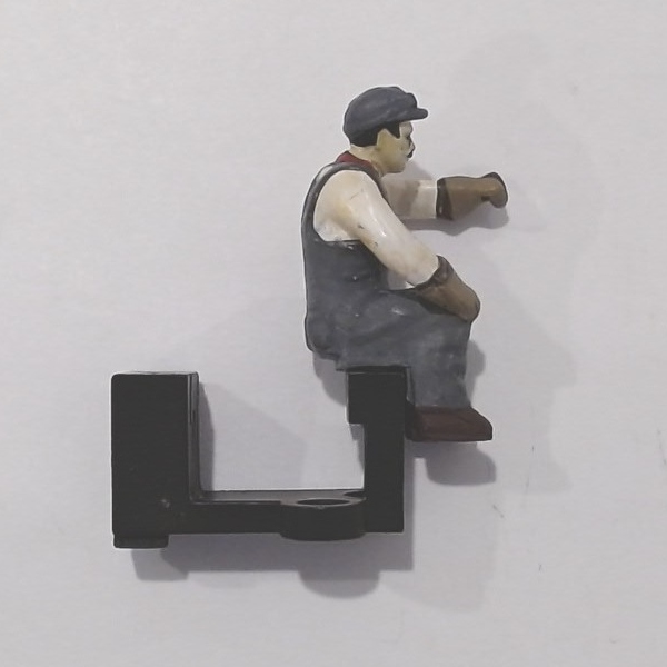 SEAT / ENGINEER / DOUBLE / DIE-CAST / LH / W/O FIREMAN FIGURE / PREMIER CHALLENGER 4-6-6-4